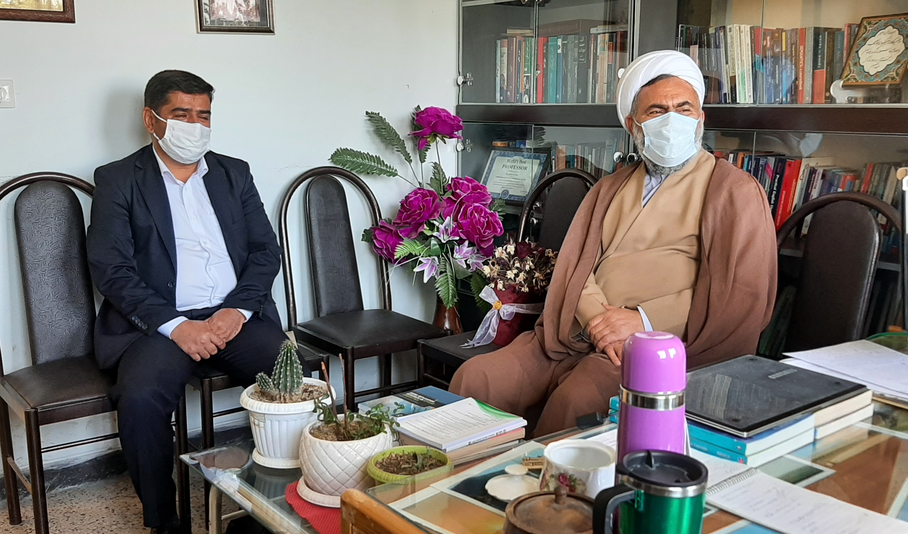 برگزاری برنامه های فرهنگی در دانشکده ادبیات و علوم انسانی در ایام کرونایی
