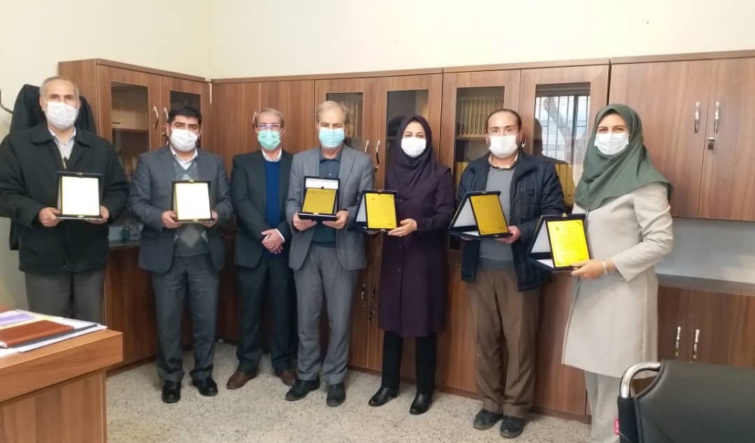 تقدیر و تشکر سردبیر و مدیر مسئول مجله Iranian Journal of Language Teaching Research از عوامل اجرایی و دست اندرکاران این مجله 