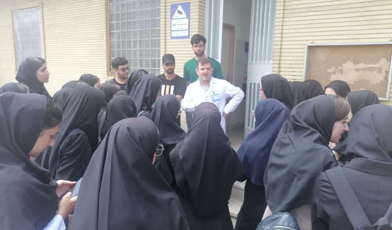 بازدید از بیمارستان رازی یکشنبه ۶ خرداد دانشجویان گروه آموزشی روانشناسی دانشکده ادبیات و علوم انسانی
