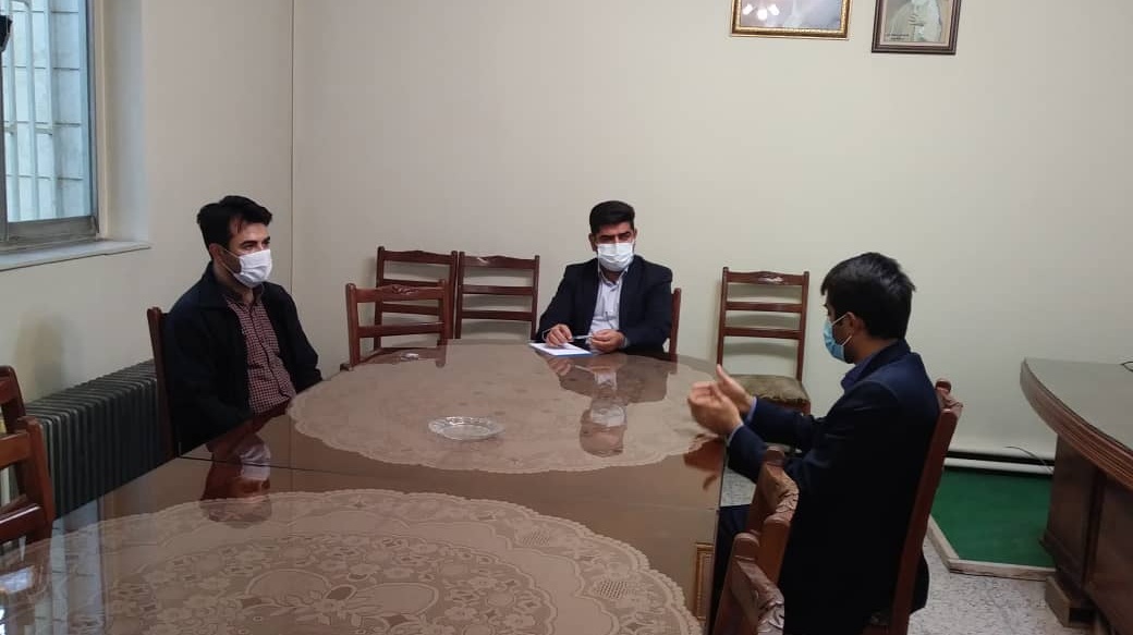 برگزاری جلسه مربوط به بررسی مشکلات سیستم آموزش مجازی در دانشکده ادبیات و علوم انسانی با شرکت مسئولین دانشکده ادبیات و علوم انسانی و مسئول سیستم مجازی دانشگاه ارومیه