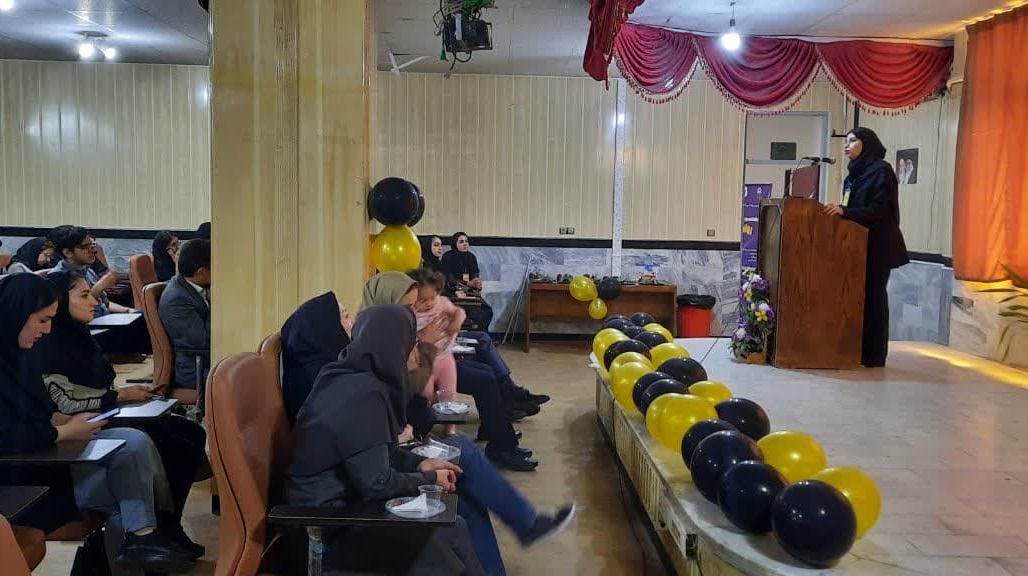 برگزاری مراسم گرامیداشت روز روانشناسی در آمفی تاتر دانشکده ادبیت و علوم انسانی