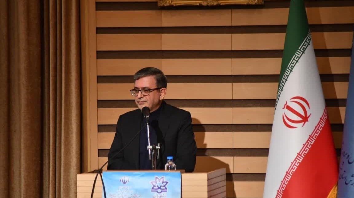 نخستین همایش ملی رهیافت های نوین برنامه درسی ملی در زیست بوم جدید برگزار شد